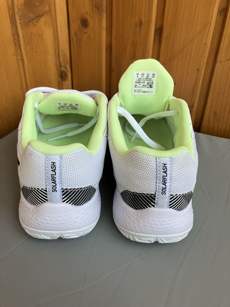 PUMA Solarflash оригінал 37 р.(23 см.)