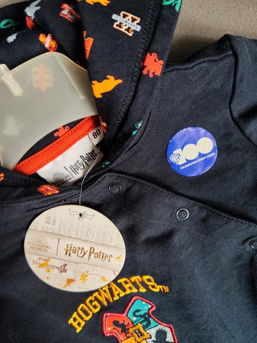 Pajac Harry Potter z kapturem bez stópek na zamek rampersy z długimi r