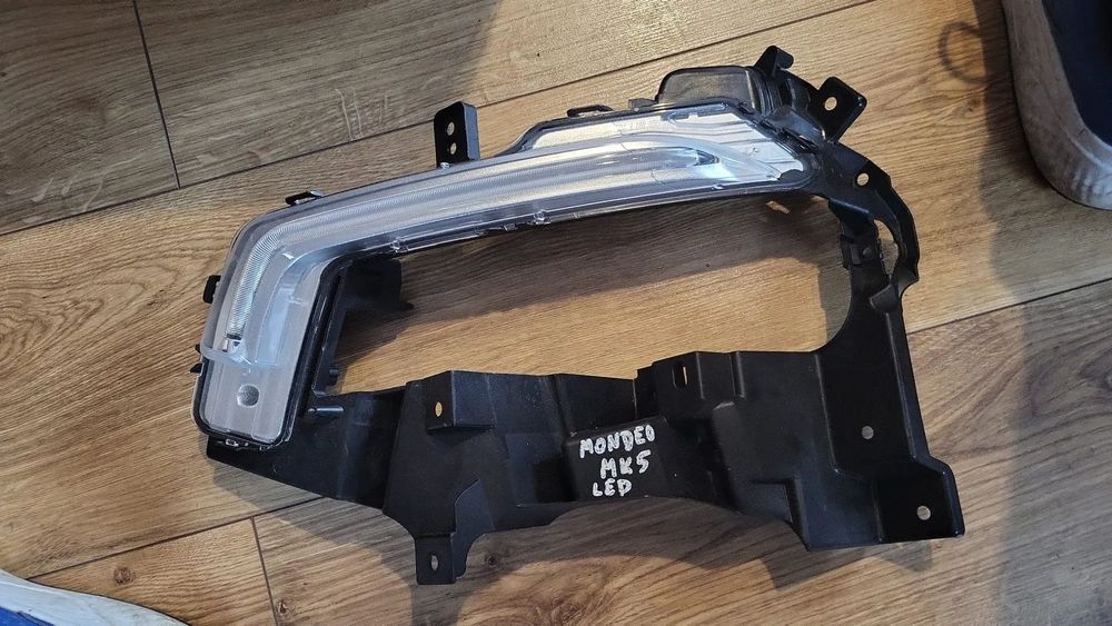 EU Lampa Halogen Lewy Przód DRL Led Ford Mondeo MK5 15- Jak Nowa Ideał DS7J-13D273-AD