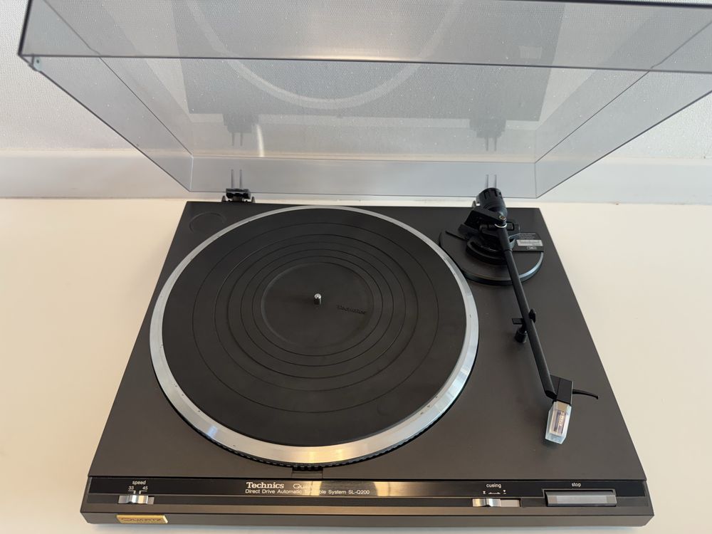 Gramofon TECHNICS SL-Q200 JAPAN super stan