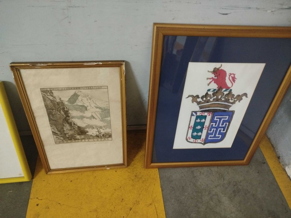 Vendo quadros variados