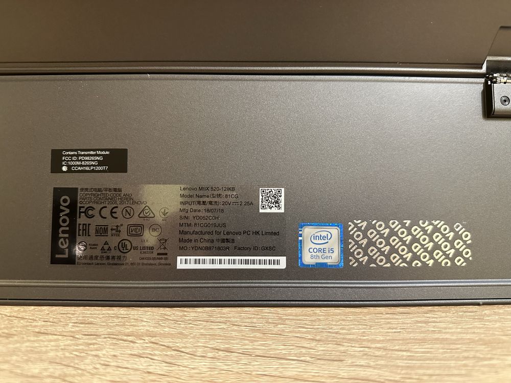 Планшет Lenovo MIIX 520-12IKB