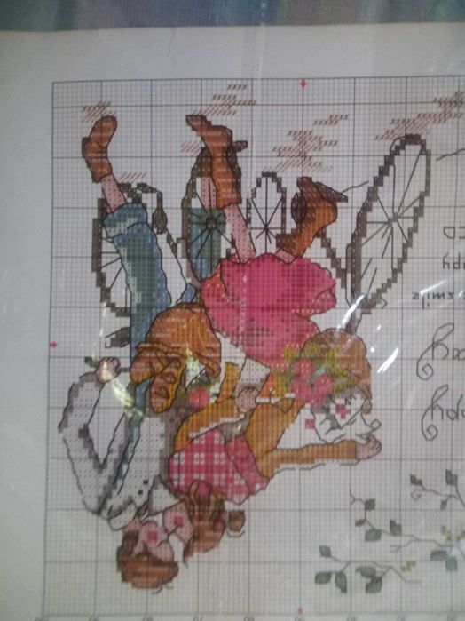 Повні набори по вишивкє хрестом диваних подушек