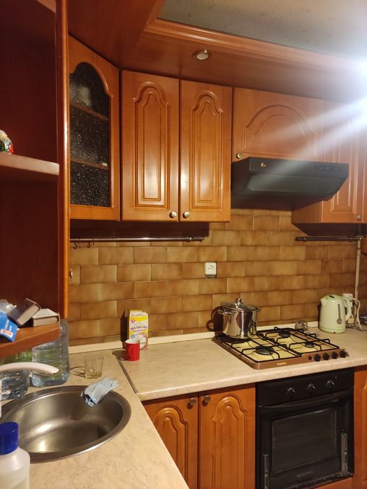 Здається двох кімнатна квартира