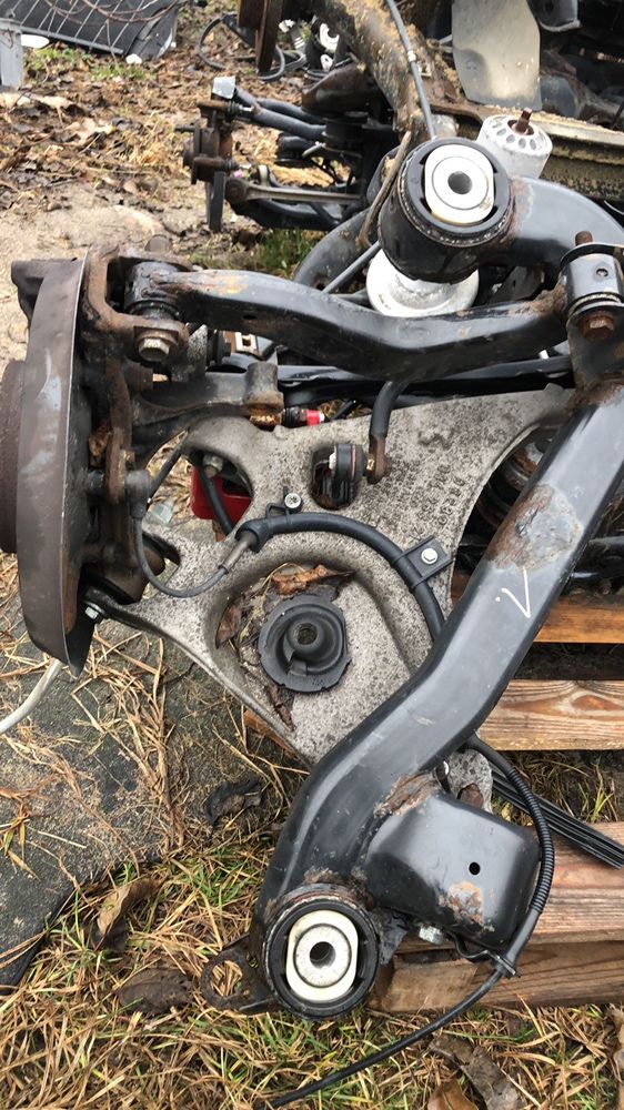 AUDI A4 S4 B6 B7 belka zawieszenia tyl WAHACZE noga zawieszenie WYSYLK