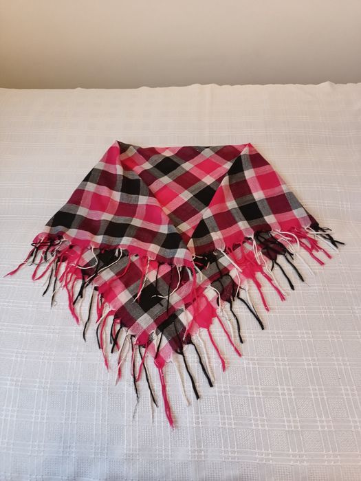 Chustka damska w kratkę ze srebrną nitką, 100cm/100cm
