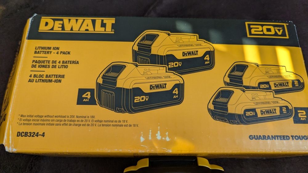 Акумулятор, батарея DeWALT DCB203 2Ah з США Оригінал 2023р