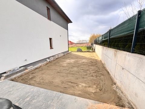Wolne terminy Okolice ŚWIDNIKA Uslugi Brukarskie od 60 zł  kostka od 6