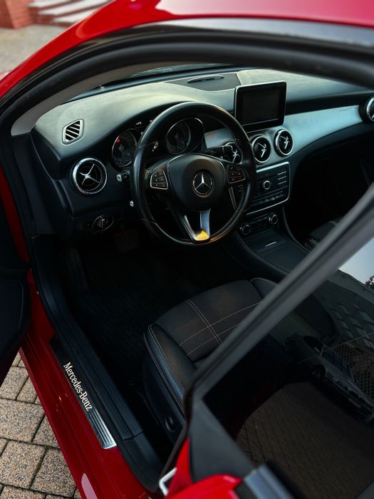 Zimowy detaling wnętrza, ozonowanie, odgrzybianie klimatyzacji, pranie