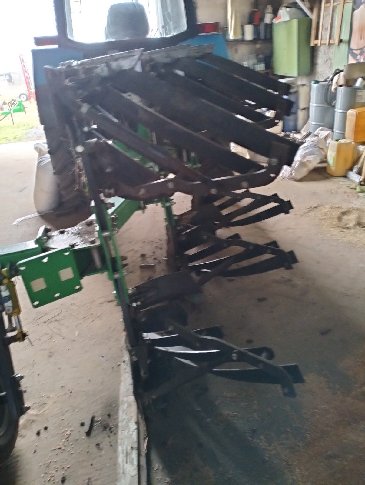 Плуг Велес Агро PON 3+1