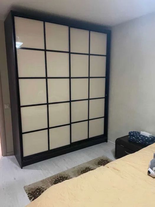 Продам 3 комнатную квартиру пр-т Гагарина, метро Спортивная S=65м2 VW