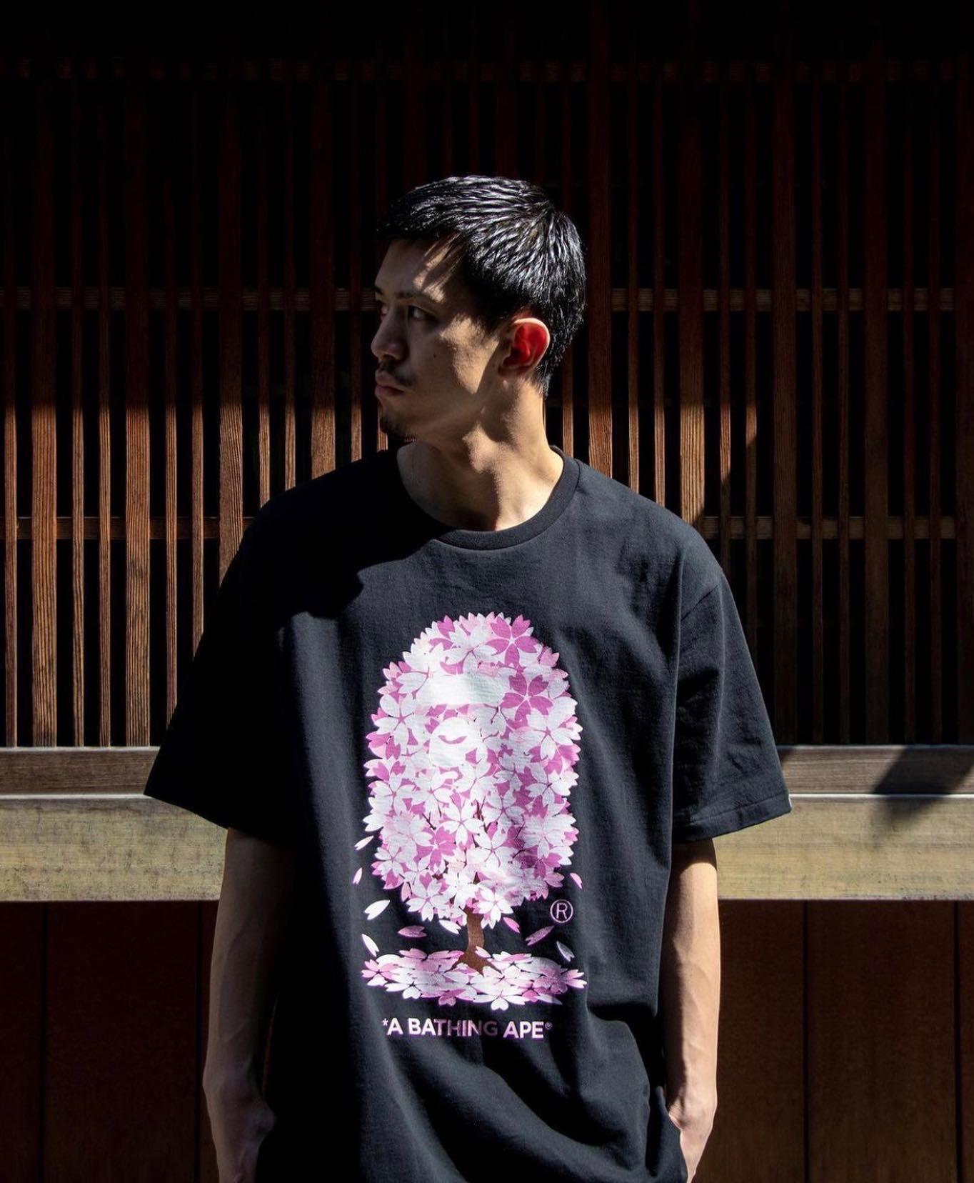 T-shirt Bape Sakura tee