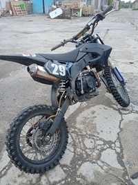 cross Orion 140 cc