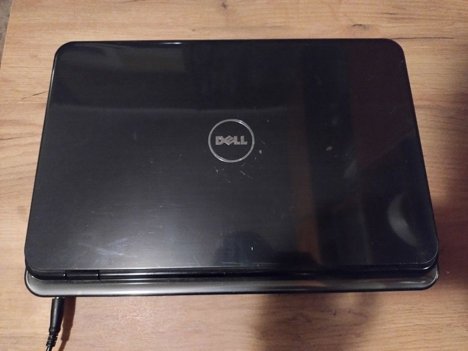 Komputer laptop firmy Dell