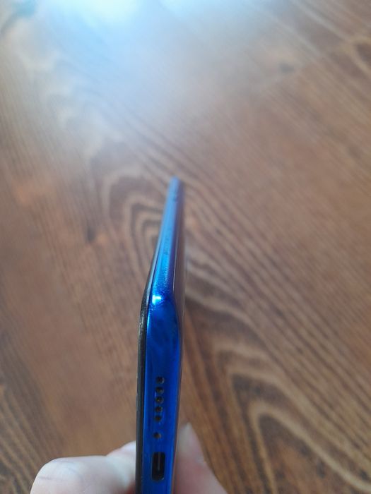 Sprzedam telefon xiaomi redmi note 8 pro.