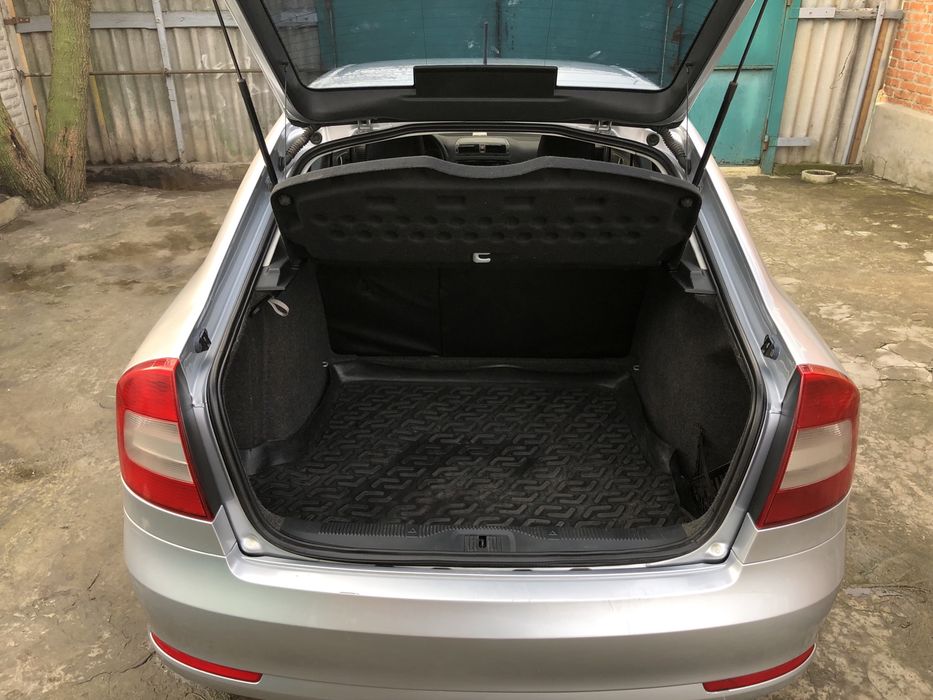 Skoda octavia 2011 1.8 tsi мех6