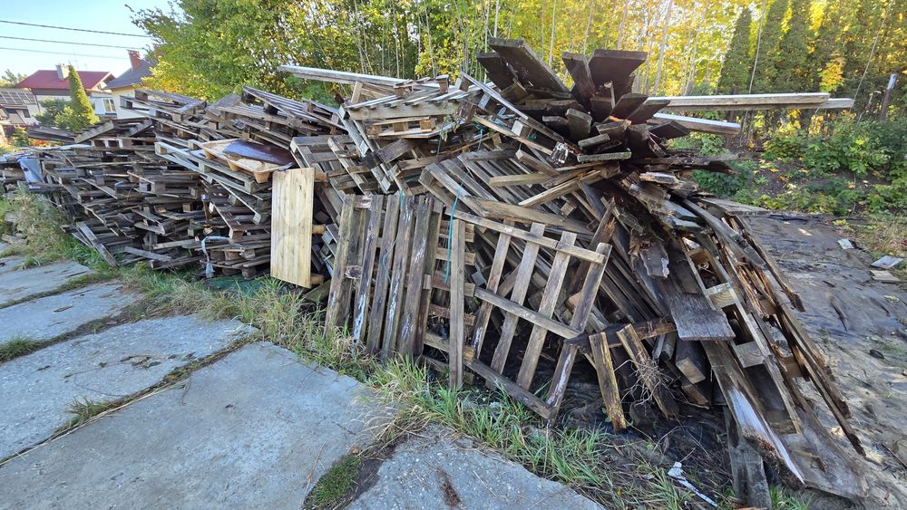 Oddam deski palety drewno za darmo