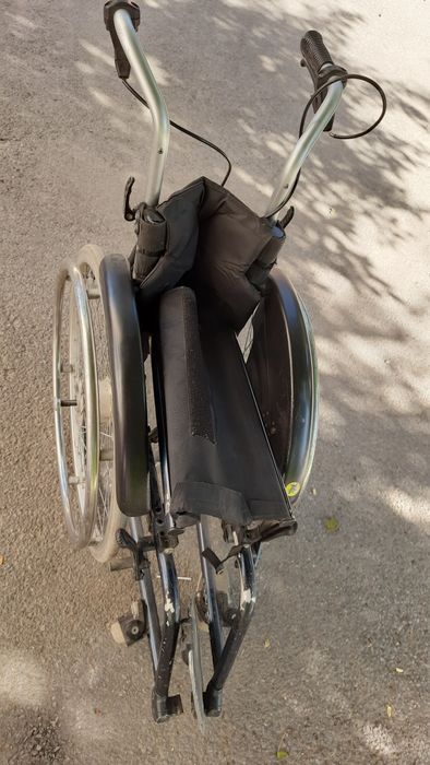 Активне крісло колісне