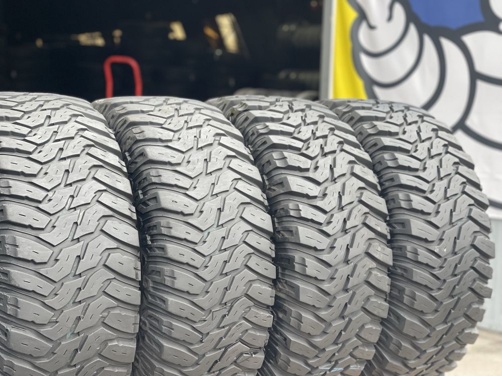 Шини грязеві 4шт 33/12,5 R15 Cooper Discoverer STT