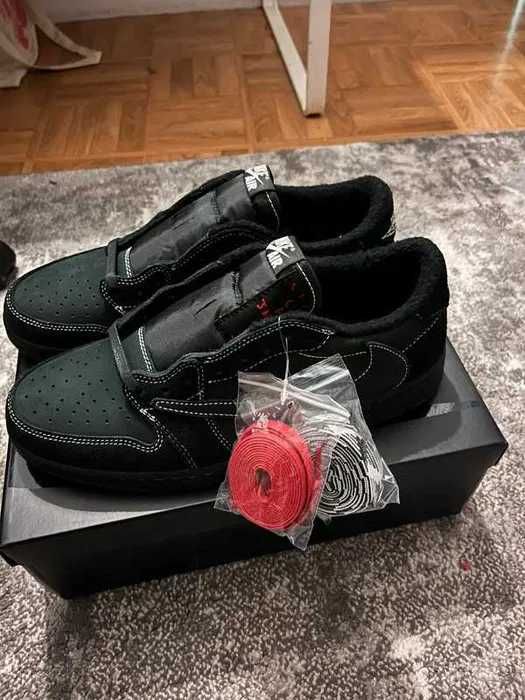 "Buty koszykówki" Jordan_1_Retro_Low_OG_SP_Travis_Scott_Black_R.42