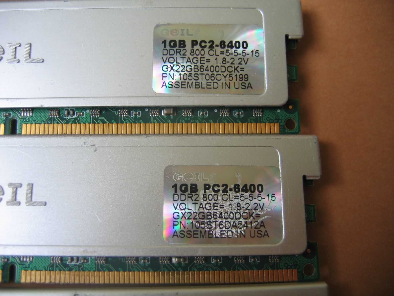 4Gb 1GbX4 GEIL - DDR2-800
CL=5-5-5-15
PC2-6400