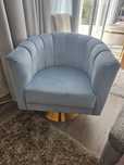 Duas poltronas interdesign