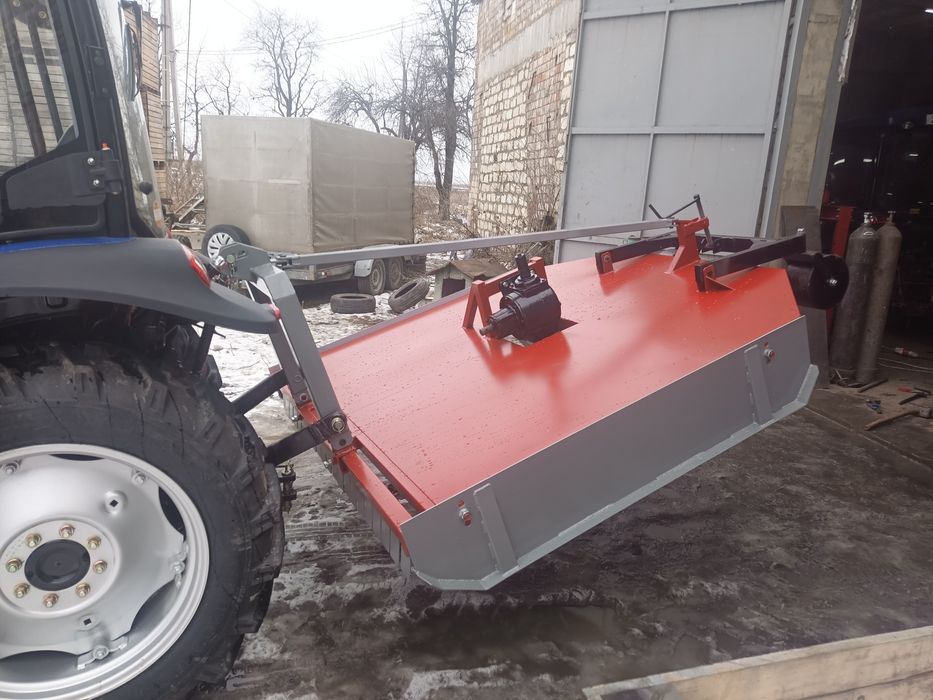 Косарка садова 2000