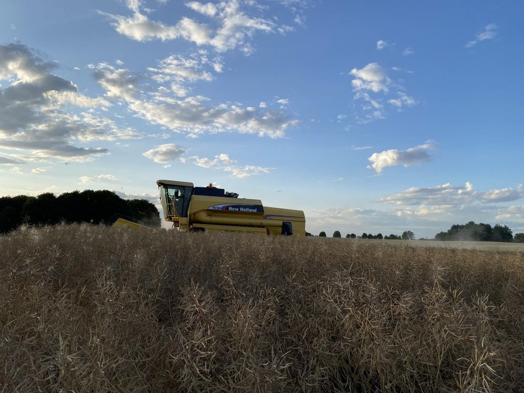 New Holland TC 56 Rotary Separator