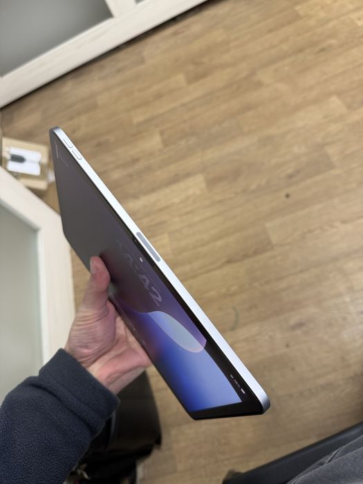 Apple ipad Air M3 Space Grey 128gb Wi-Fi 1 цикл зарядки Новий!