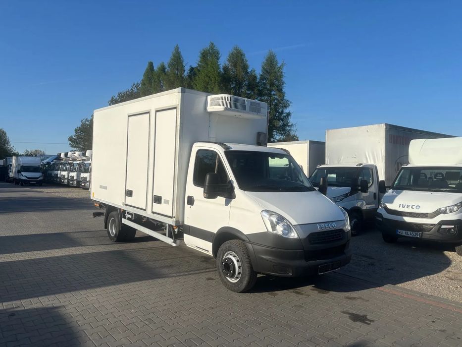 Iveco DAILY 70C17,70C18,70C15,72C18  IVECO 70C17,72C18,70C15,72C15 Chlodnia izoterma