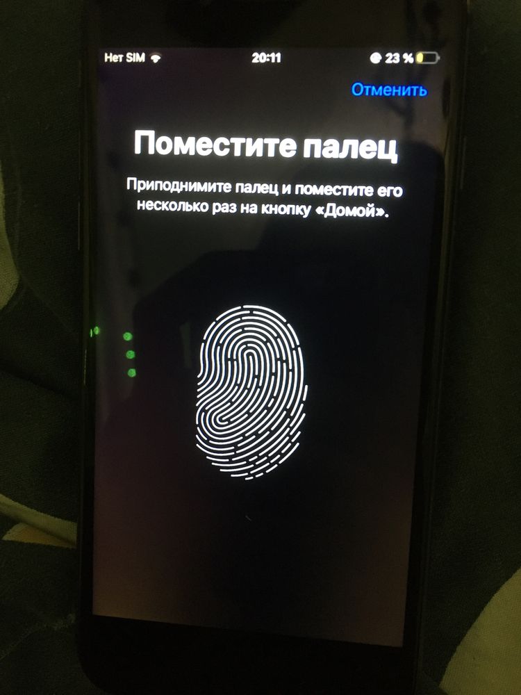 продаю айфон 8