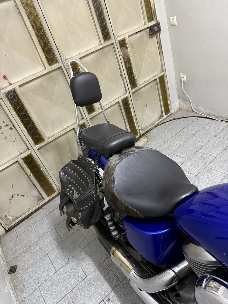 Honda shadow vt 750