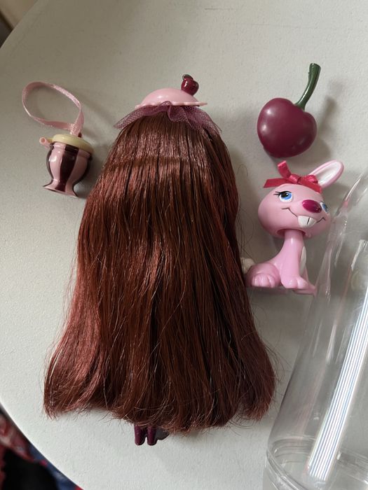 Lalka carrie cherry creme soda pop girls