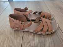 Skórzane sandały Clarks rozm 37