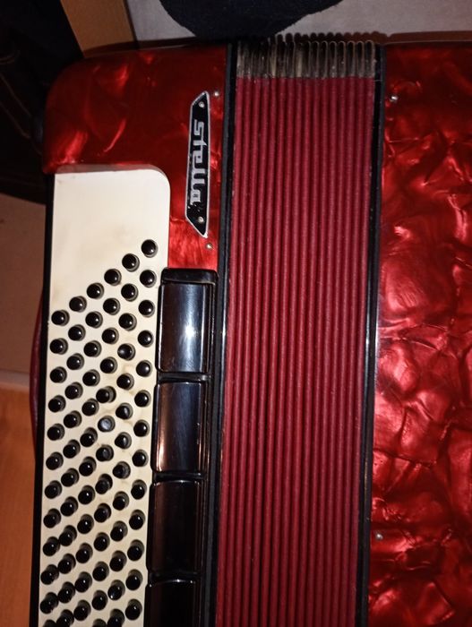 Akordeon WELTMEISTER STELLA 96 basów 4chóry