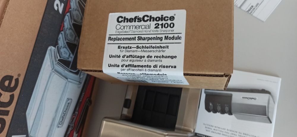 Комерційна точилка для ножів Chef's choice 2100 USA