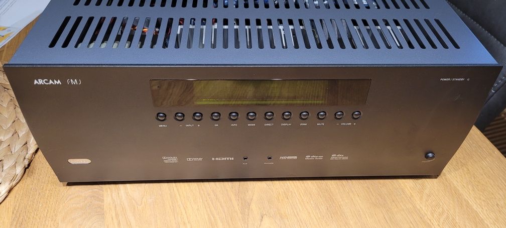 Arcam AVR380 amplituner 7.1 4K 3D