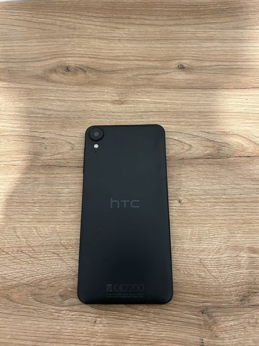 HTC Desire 825