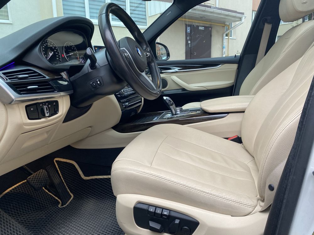 Продам BMW X5 F15 2017г