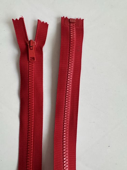 Zamek do kuttki gruba kostka 74 cm