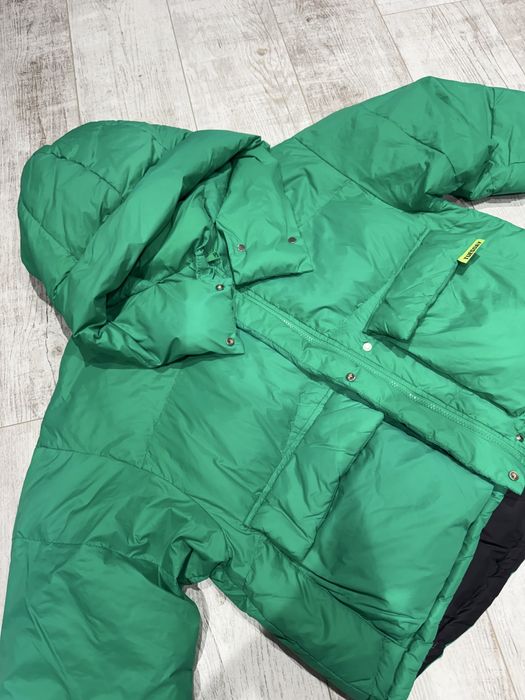 Куртка на пуху М