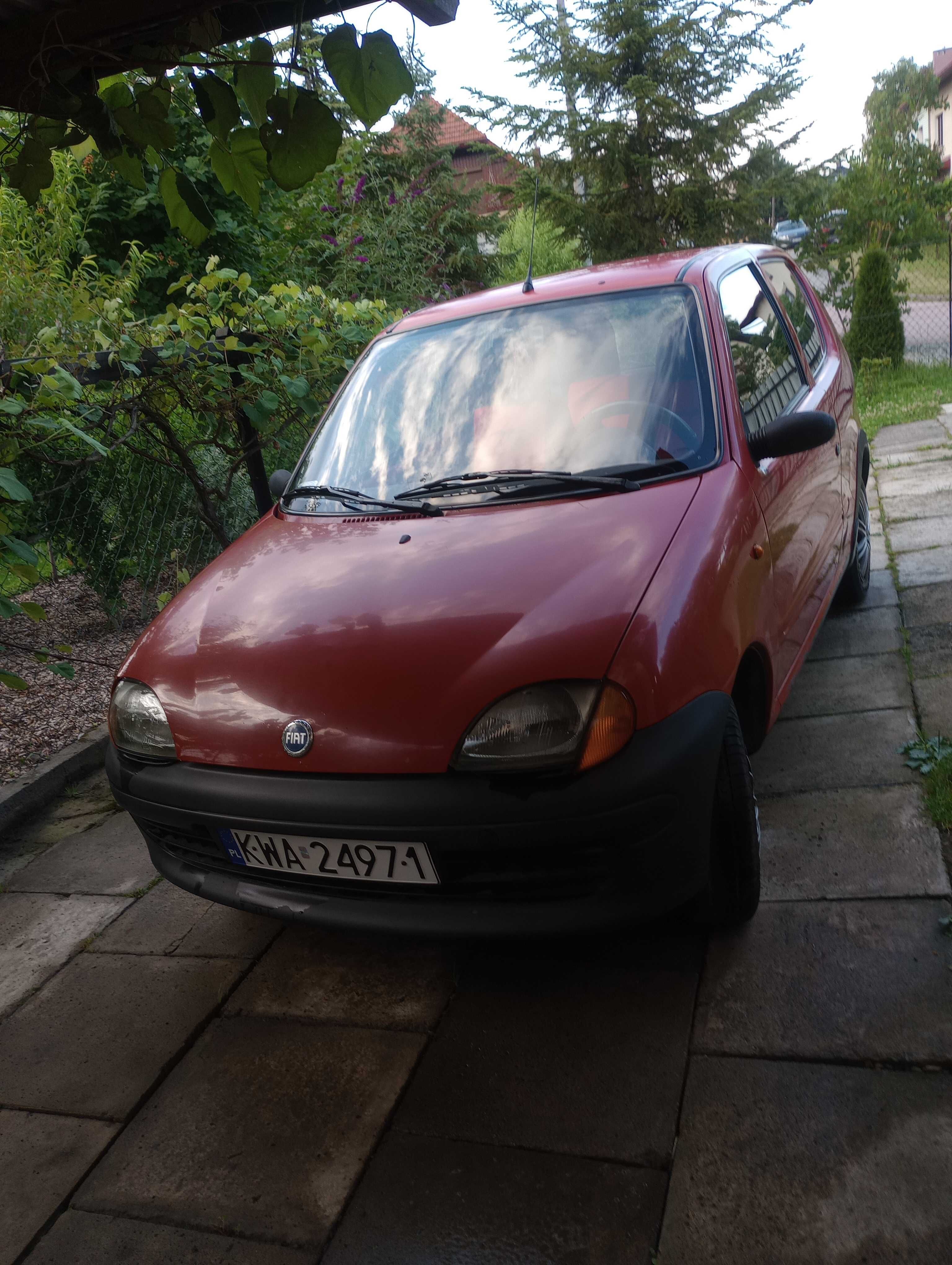 Fiat Seicento czerwony