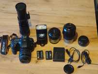 Aparat lustrzanka Sony a68 + obiektywy + lampa TTL + telekonwerter 2x