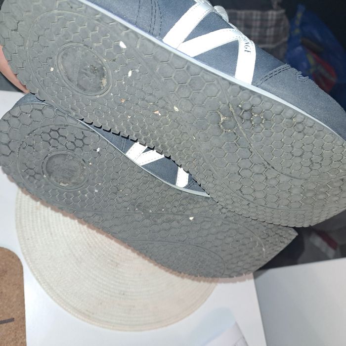 Armani Exchange EUR41 Sneakersy