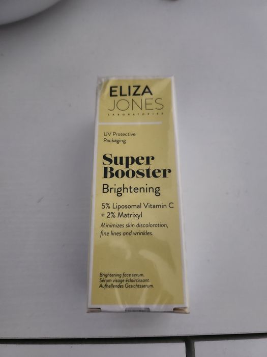 Serum z  5% witaminą C oraz 2% peptydami