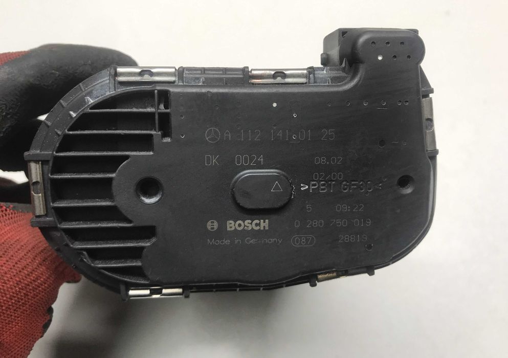 Дросельна заслонка Mercedes W210. S210. W211. S211. R170 - 2.6-2.8-3.2