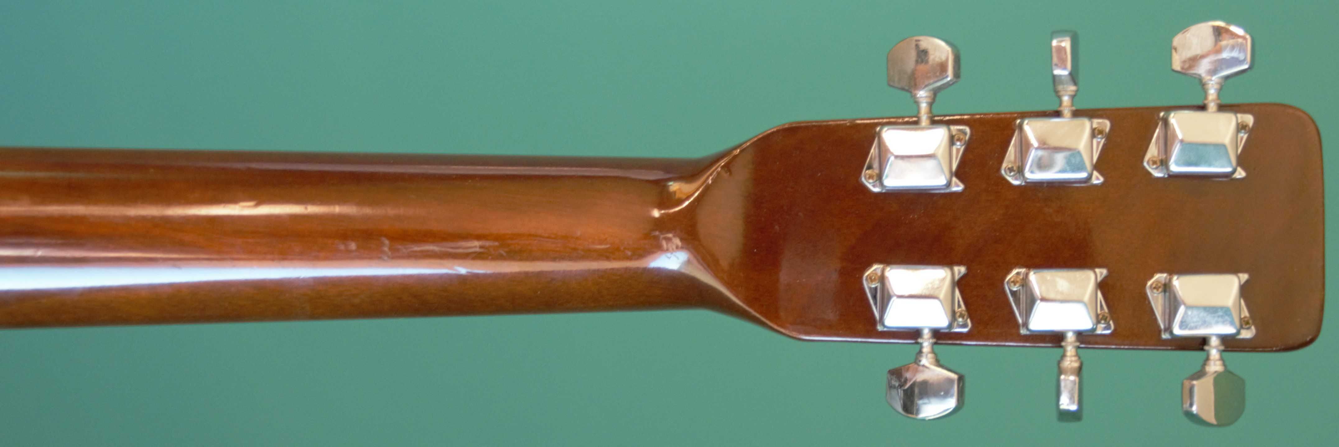 YAMAKI 115 deluxe 1973 dreadnought