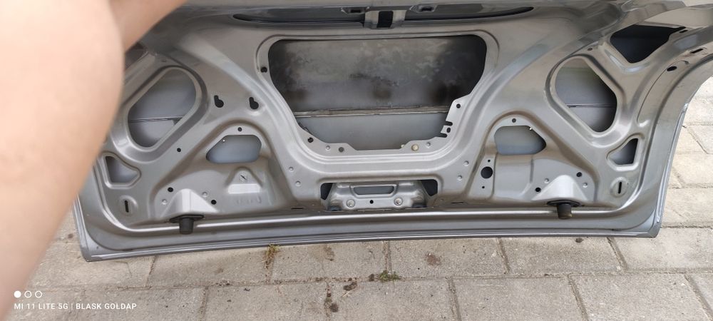 Klapa Bagażnika LY7Q Audi A4 B6 1.9 Sedan 01 Blask Gołdap
