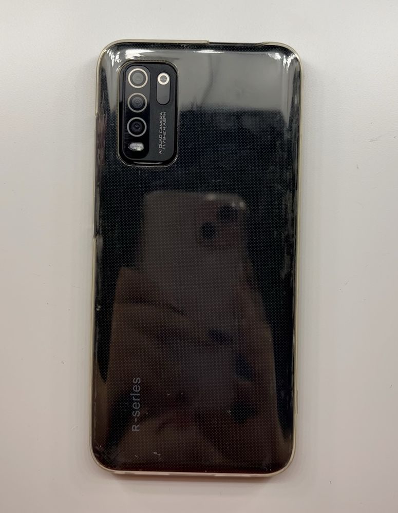 Telemóvel R-Series Preto