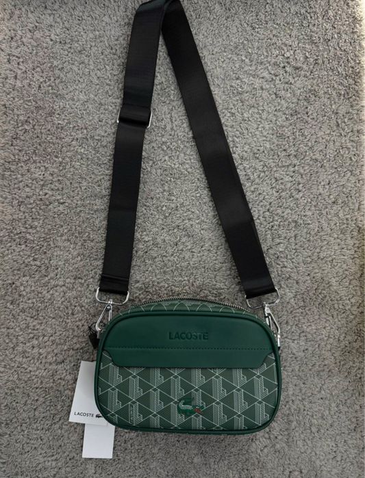 Бананка Lacoste